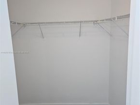 888 Biscayne Blvd 2701, Miami FL 33132