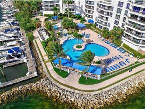 3530 Mystic Pointe Dr 2403, Aventura FL 33180
