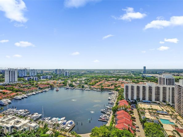 21205 Yacht Club Dr 3103, Aventura FL 33180