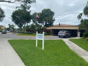 9781 Sunrise Lakes Blvd 202, Sunrise FL 33322