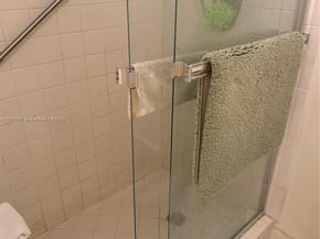 9781 Sunrise Lakes Blvd 202, Sunrise FL 33322