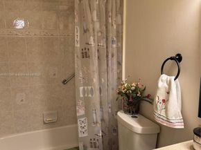 9781 Sunrise Lakes Blvd 202, Sunrise FL 33322