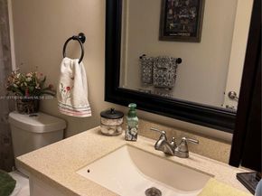 9781 Sunrise Lakes Blvd 202, Sunrise FL 33322