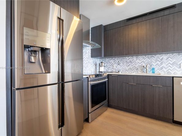 900 Bay Dr 914, Miami Beach FL 33141