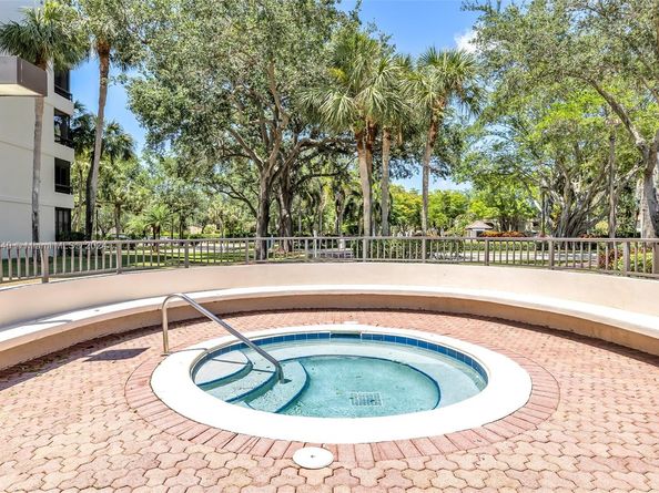 6320 Boca Del Mar Dr 207, Boca Raton FL 33433