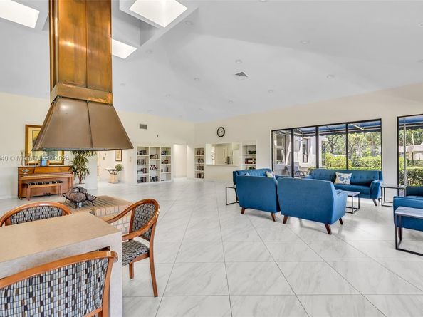 6320 Boca Del Mar Dr 207, Boca Raton FL 33433
