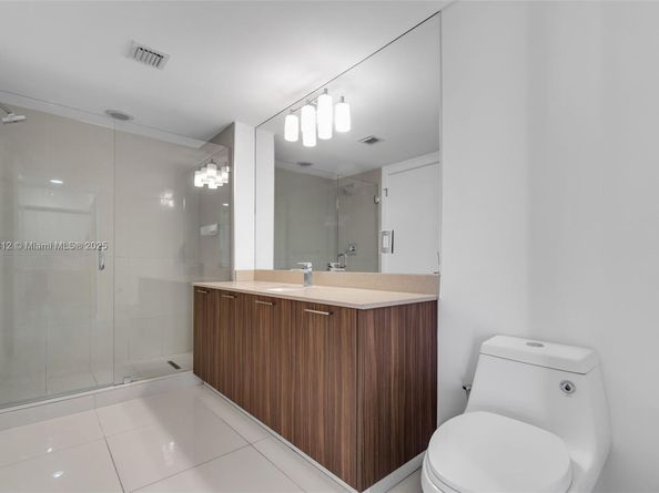 5252 NW 85th Ave 1505, Doral FL 33166