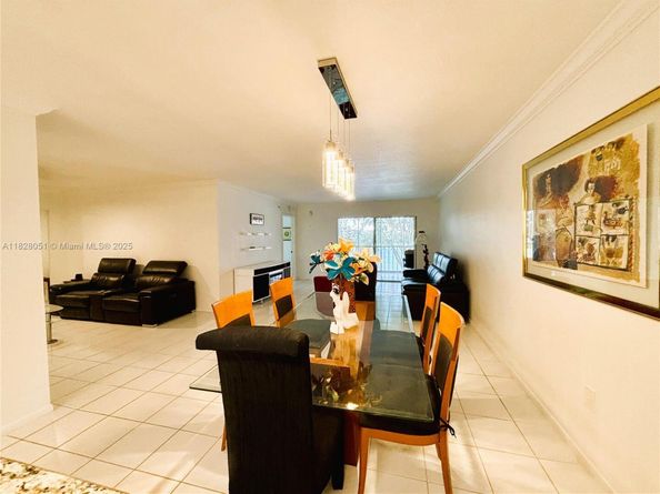 6080 Huntwick Ter 305, Delray Beach FL 33484