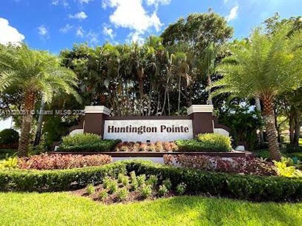 6080 Huntwick Ter 305, Delray Beach FL 33484