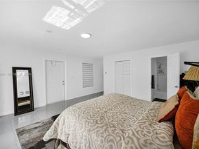 756 W 53rd St, Hialeah FL 33012