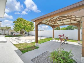 756 W 53rd St, Hialeah FL 33012