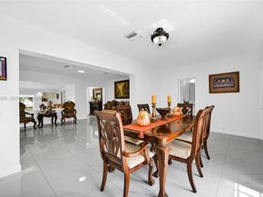 756 W 53rd St, Hialeah FL 33012