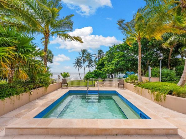 3 Grove Isle Dr C605, Miami FL 33133