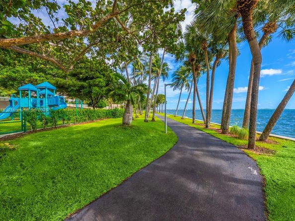 3 Grove Isle Dr C605, Miami FL 33133