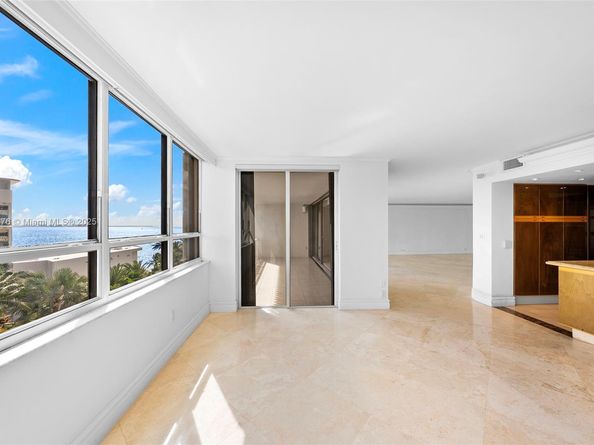 3 Grove Isle Dr C605, Miami FL 33133