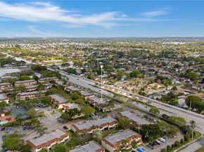 4713 N Pine Island Rd, Sunrise FL 33351