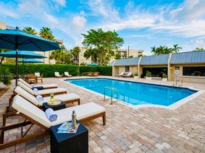 26 Royal Palm Way 201, Boca Raton FL 33432