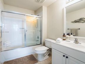 26 Royal Palm Way 201, Boca Raton FL 33432