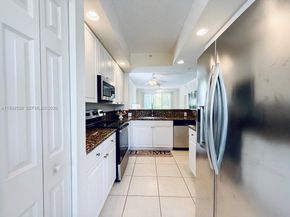 26 Royal Palm Way 201, Boca Raton FL 33432