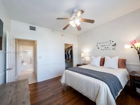 26 Royal Palm Way 201, Boca Raton FL 33432