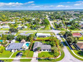 407 NW 18th St, Homestead FL 33030