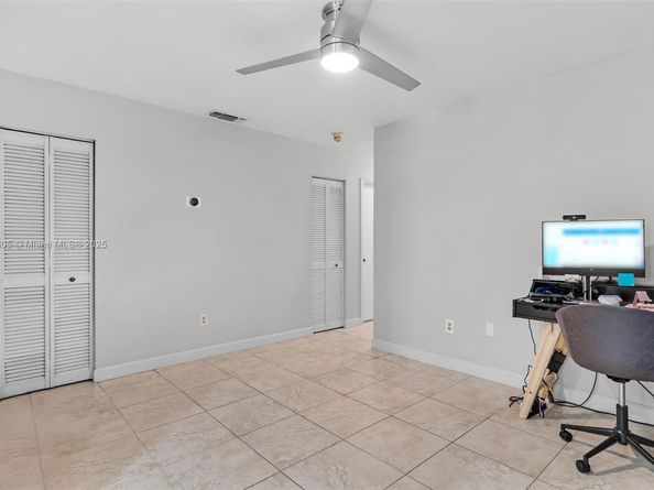 407 NW 18th St, Homestead FL 33030