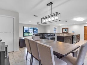407 NW 18th St, Homestead FL 33030