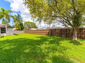 407 NW 18th St, Homestead FL 33030