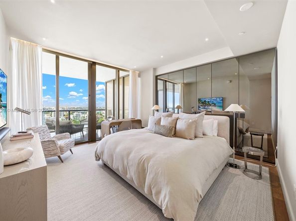 9701 Collins Ave 1903S, Bal Harbour FL 33154