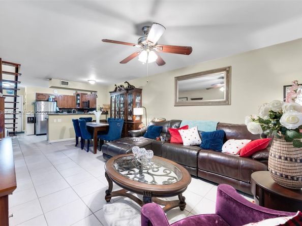 15389 S Dixie Hwy 38 Hwy, Palmetto Bay FL 33157