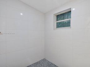 1169 NW 114th St, Miami FL 33168