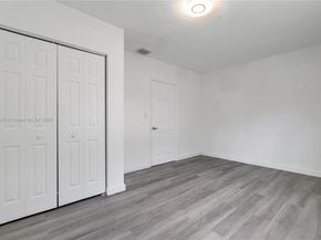 1169 NW 114th St, Miami FL 33168