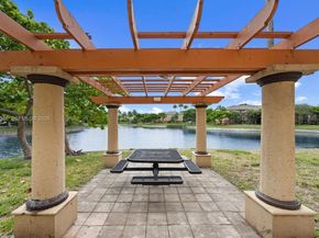 4195 N Haverhill Rd 307, West Palm Beach FL 33417