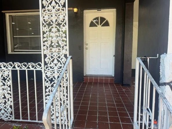 740 NW 42nd St, Miami FL 33127