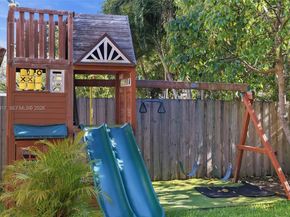 5531 NW 50th Way, Coconut Creek FL 33073