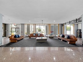 137 Golden Isles Dr 1214, Hallandale Beach FL 33009