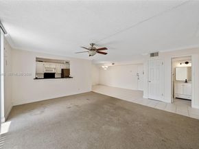 137 Golden Isles Dr 1214, Hallandale Beach FL 33009