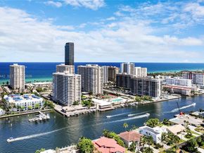 137 Golden Isles Dr 1214, Hallandale Beach FL 33009