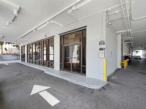 137 Golden Isles Dr 1214, Hallandale Beach FL 33009