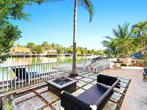 1925 Calais Drive 6, Miami Beach FL 33141