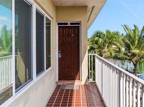 1925 Calais Drive 6, Miami Beach FL 33141