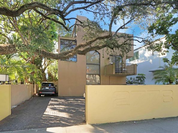 2778 Day Ave 2, Miami FL 33133