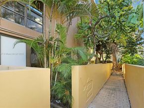 2778 Day Ave 2, Miami FL 33133