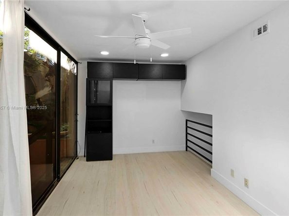 2778 Day Ave 2, Miami FL 33133