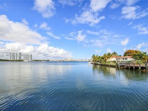 2841 NE 163rd St 1007, North Miami Beach FL 33160