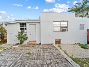 634 SW 10th Ave, Miami FL 33130