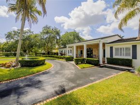 8500 SW 70th St, Miami FL 33143