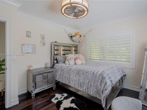 8500 SW 70th St, Miami FL 33143