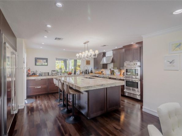 8500 SW 70th St, Miami FL 33143