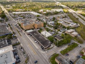 8500 SW 70th St, Miami FL 33143